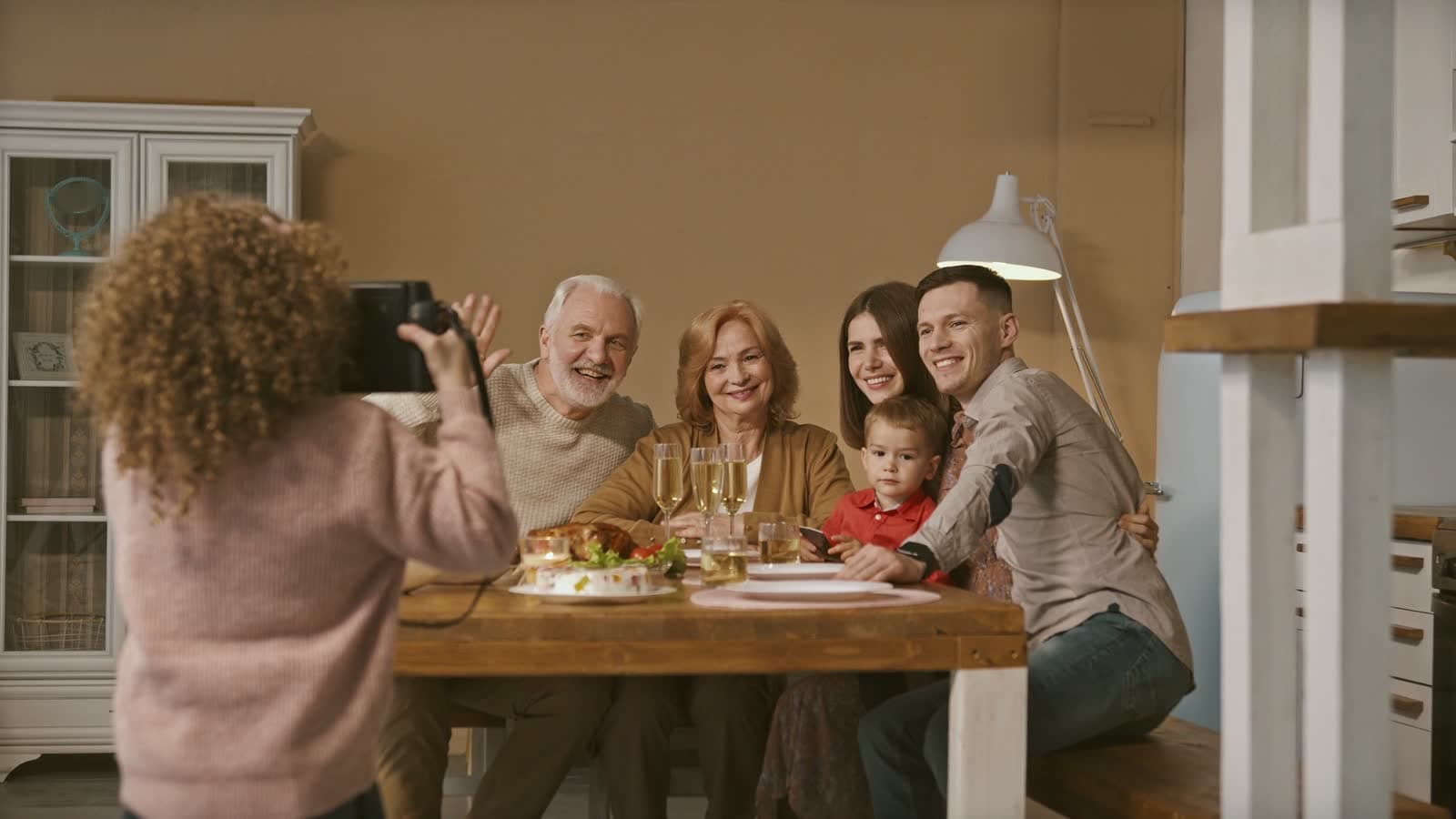 Famiglia in casa: VERO ti aiuta a risparmiare sulla bolletta